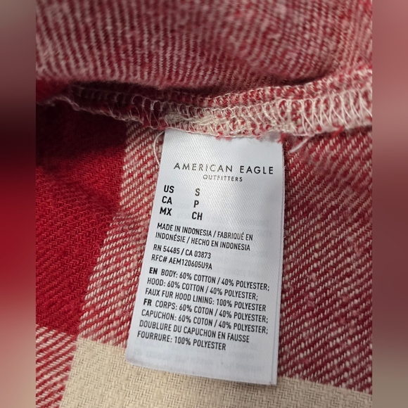 American Eagle Red Plaid Sherpa Hooded Button Up Womens Small - Picture 4 of 9